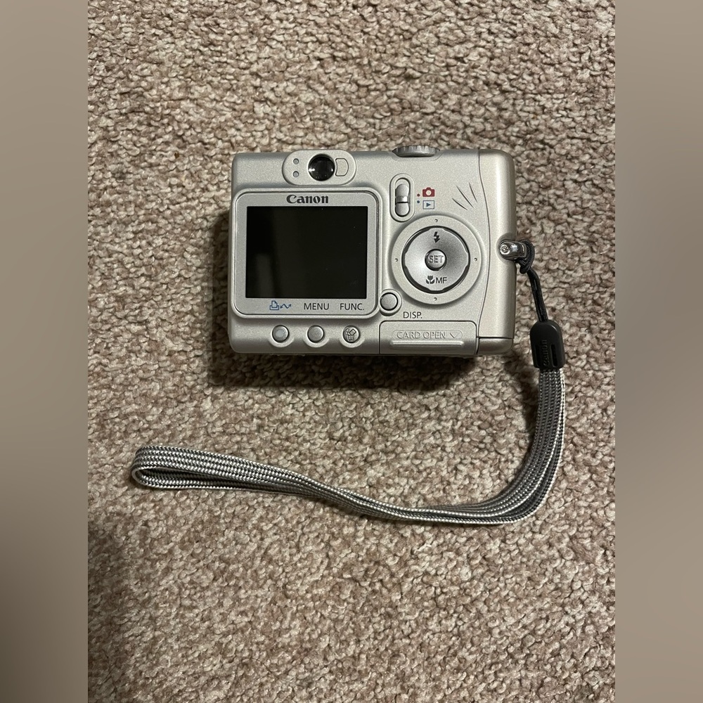 Canon PowerShot A510 3.2MP Digital Camera Silver
